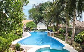 Le Ponton Hotel